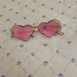 Heart-Shaped Pink Sunglasses